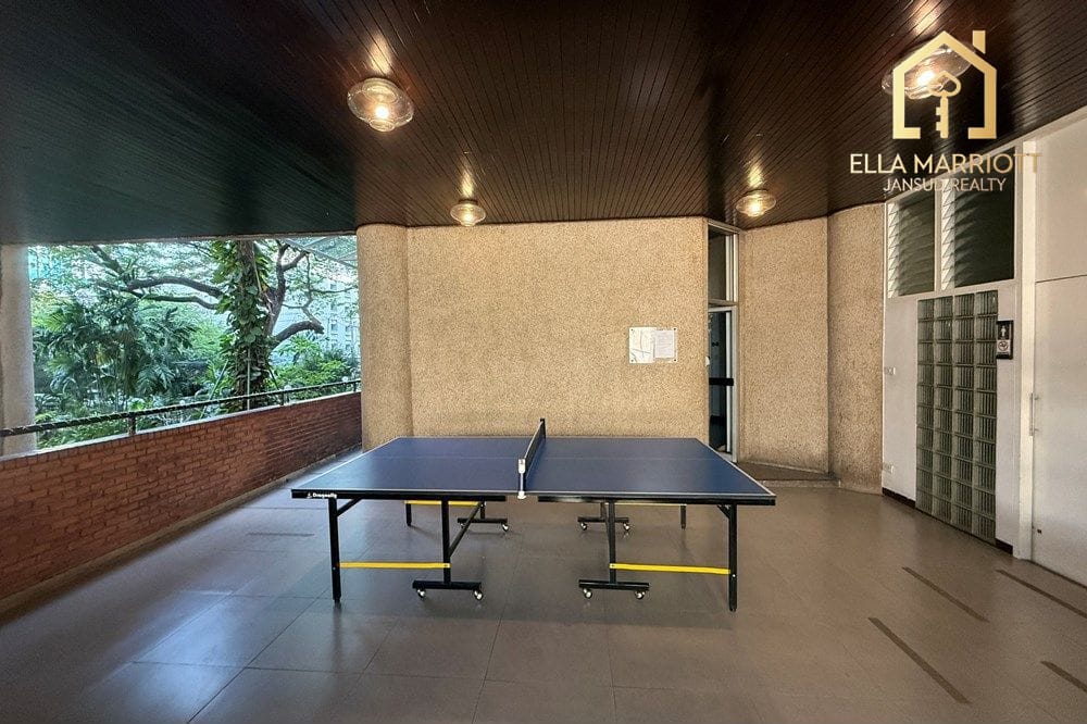 Luxury 3BR Condo for Rent near Nana BTS | 166sqm with Tennis Court 28