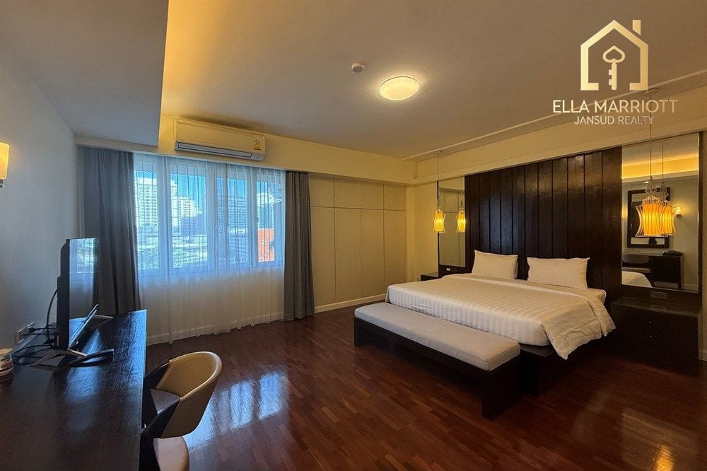 Luxury 3BR Condo for Rent near Nana BTS | 166sqm with Tennis Court 5