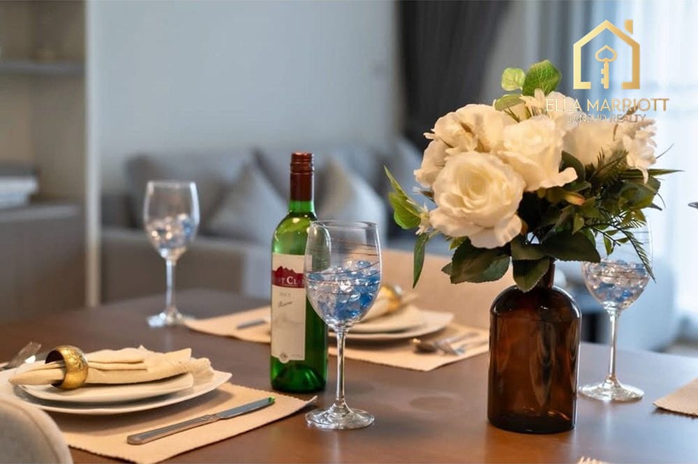 Urban Oasis: 2-Bed Watthana Condo in Bangkok! 3