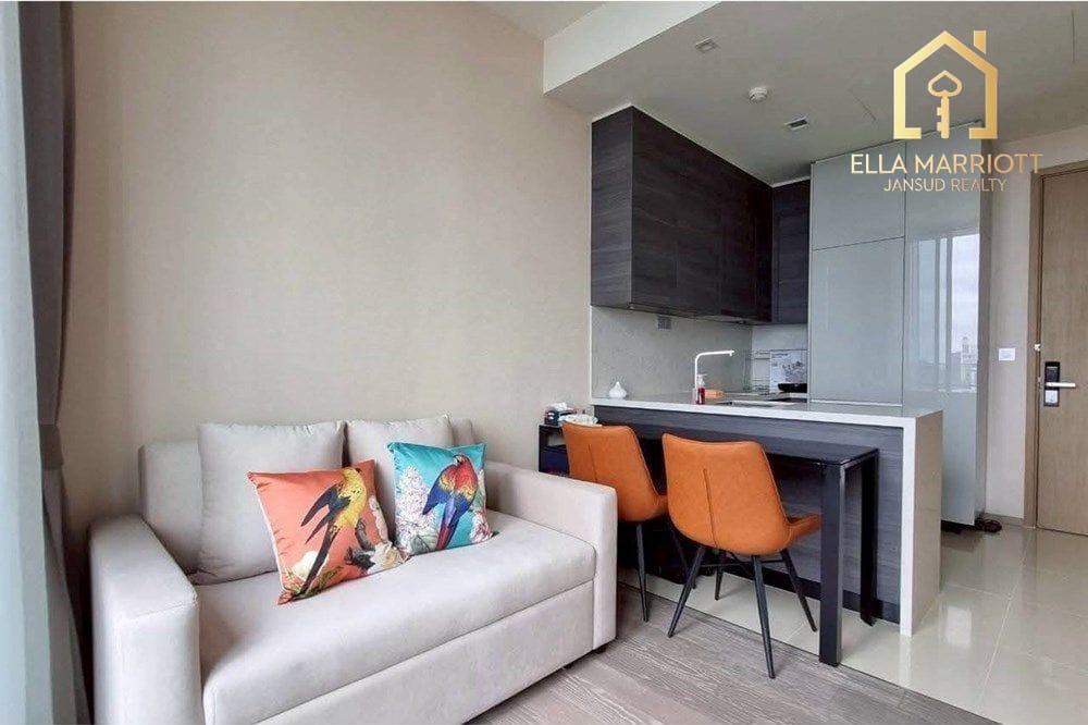 Urban Oasis: Watthana Condo in Bangkok 3
