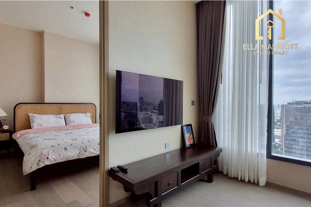Urban Oasis: Watthana Condo in Bangkok 4