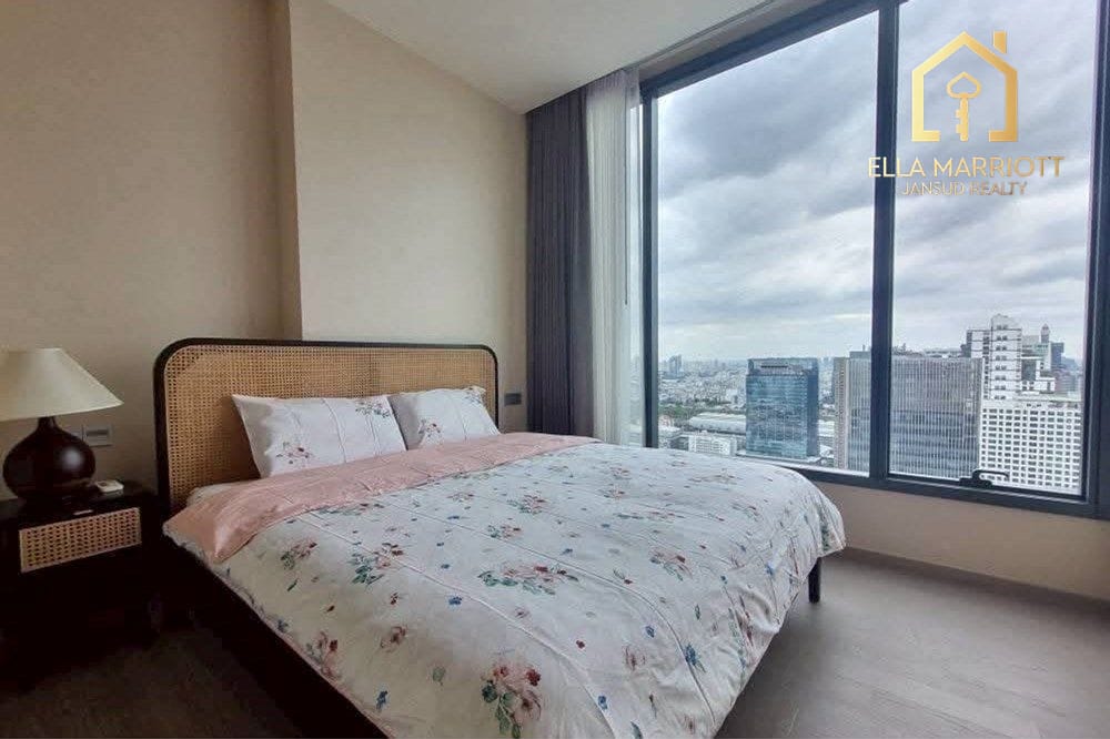 Urban Oasis: Watthana Condo in Bangkok 5