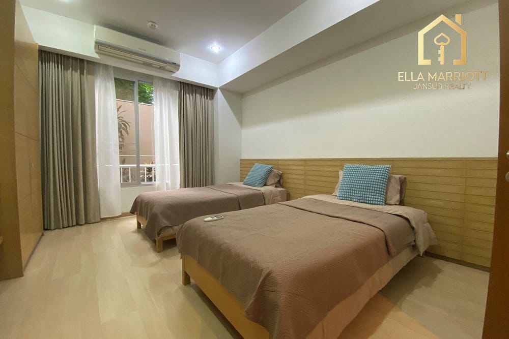 Rent 63K | 150sqm Ground Floor 2BR | Private Garden | Cat Friendly 10