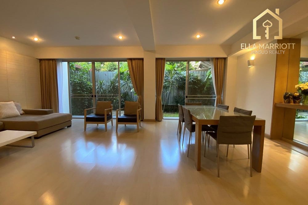 Rent 63K | 150sqm Ground Floor 2BR | Private Garden | Cat Friendly 2