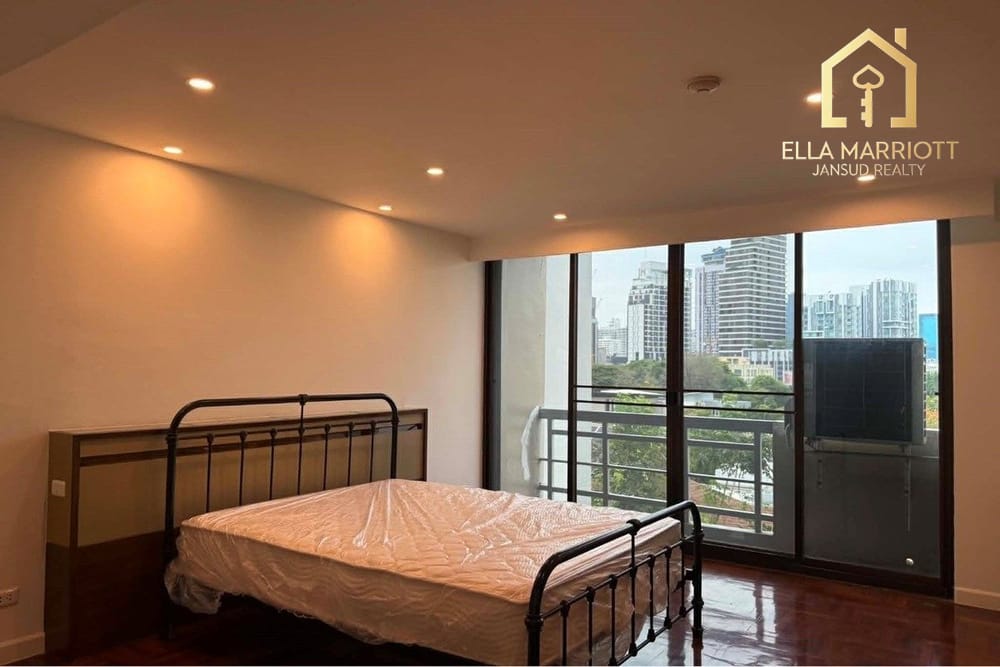 Tierfreundliche Wohnung im The Ekkamai Grand in Bangkok 11