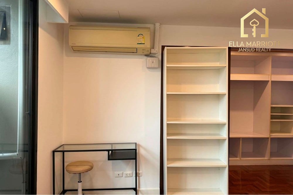 Tierfreundliche Wohnung im The Ekkamai Grand in Bangkok 12