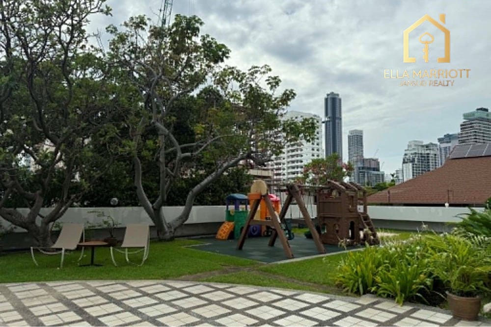 Tierfreundliche Wohnung im The Ekkamai Grand in Bangkok 26