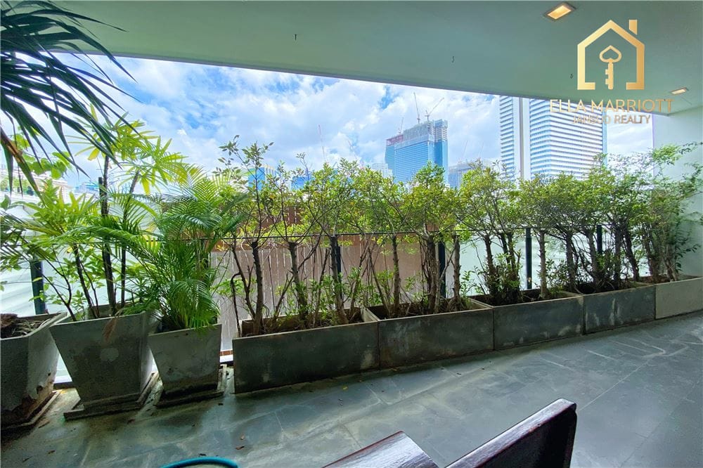 Rent 100K | 240sqm| 4BR+Maid | Only 7 Units in Building 6