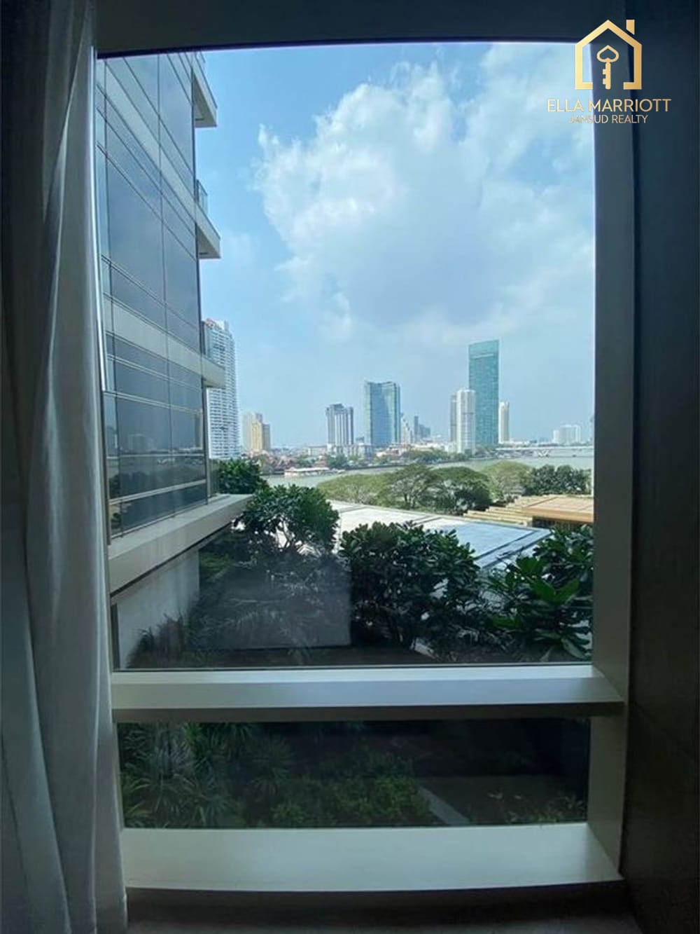 曼谷河畔郑皇桥站Four Seasons Private Residences公寓120平方米2室3卫出租 6