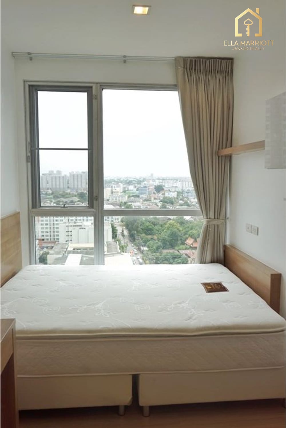 2BR Corner Condo for Rent at Rhythm Sukhumvit 50 - 16th Floor, 66sqm, 4 Mins Walk to BTS On Nut 5