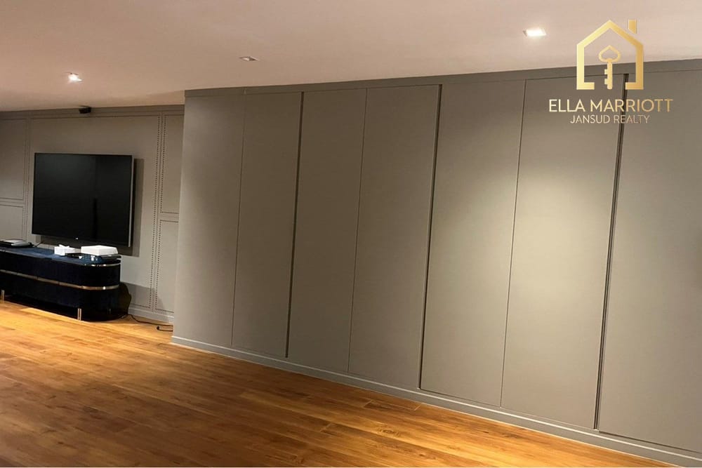 Spacious 900sqm Townhouse for Rent in Thonglor - Company Contract Accepted 36