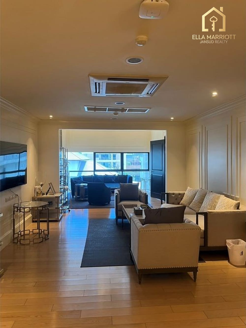 Spacious 900sqm Townhouse for Rent in Thonglor - Company Contract Accepted 4