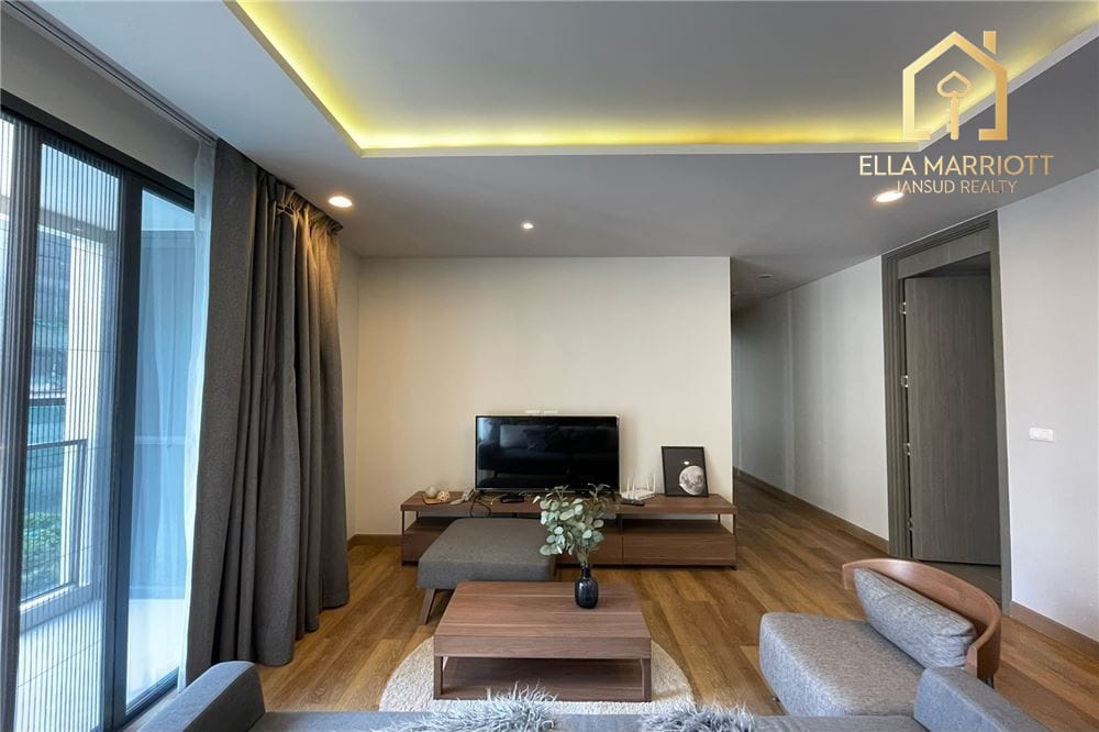 Rent 95K | Newly Renovated 140sqm 3BR | Near BTS Phrom Phong | Pets OK 2