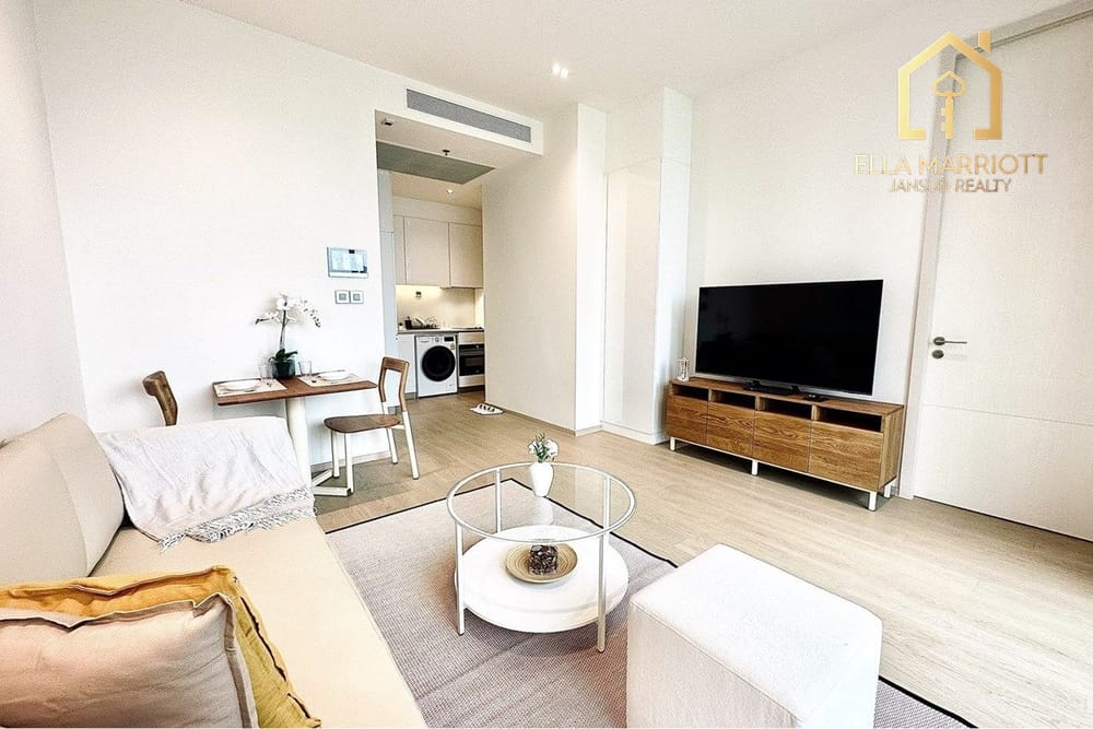 Moderne 1-Zimmer-Wohnung zu vermieten im The Strand Thonglor – 70.000, 1 Minute zur BTS. 2