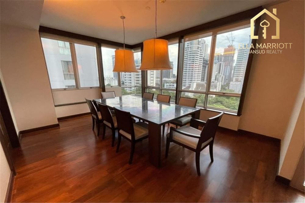 For Rent: Spacious 3+1 Bedroom Apartment with Large Balcony in Sukhumvit 55 (Thonglor) 2