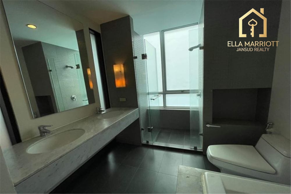 For Rent: Spacious 3+1 Bedroom Apartment with Large Balcony in Sukhumvit 55 (Thonglor) 9
