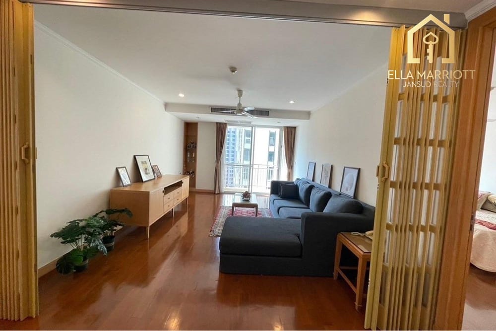 Rent 140K | Palatial 285sqm 3BR Sky Mansion | Sukhumvit 22 | Pets OK 8