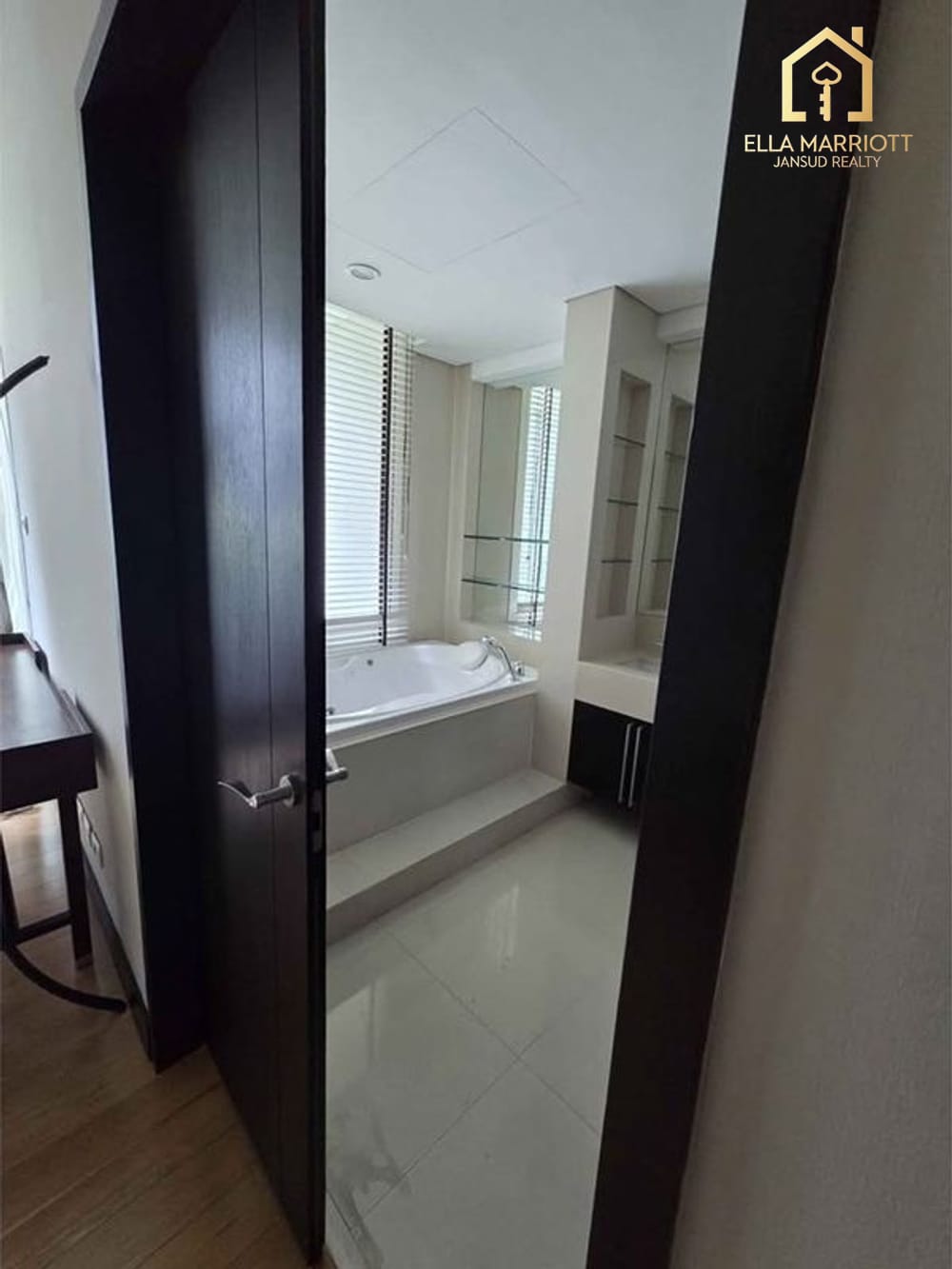 เช่า 3 ห้องนอน 4 ห้องน้ำ คอนโด ใน สุขุมวิท, กรุงเทพฯ 12