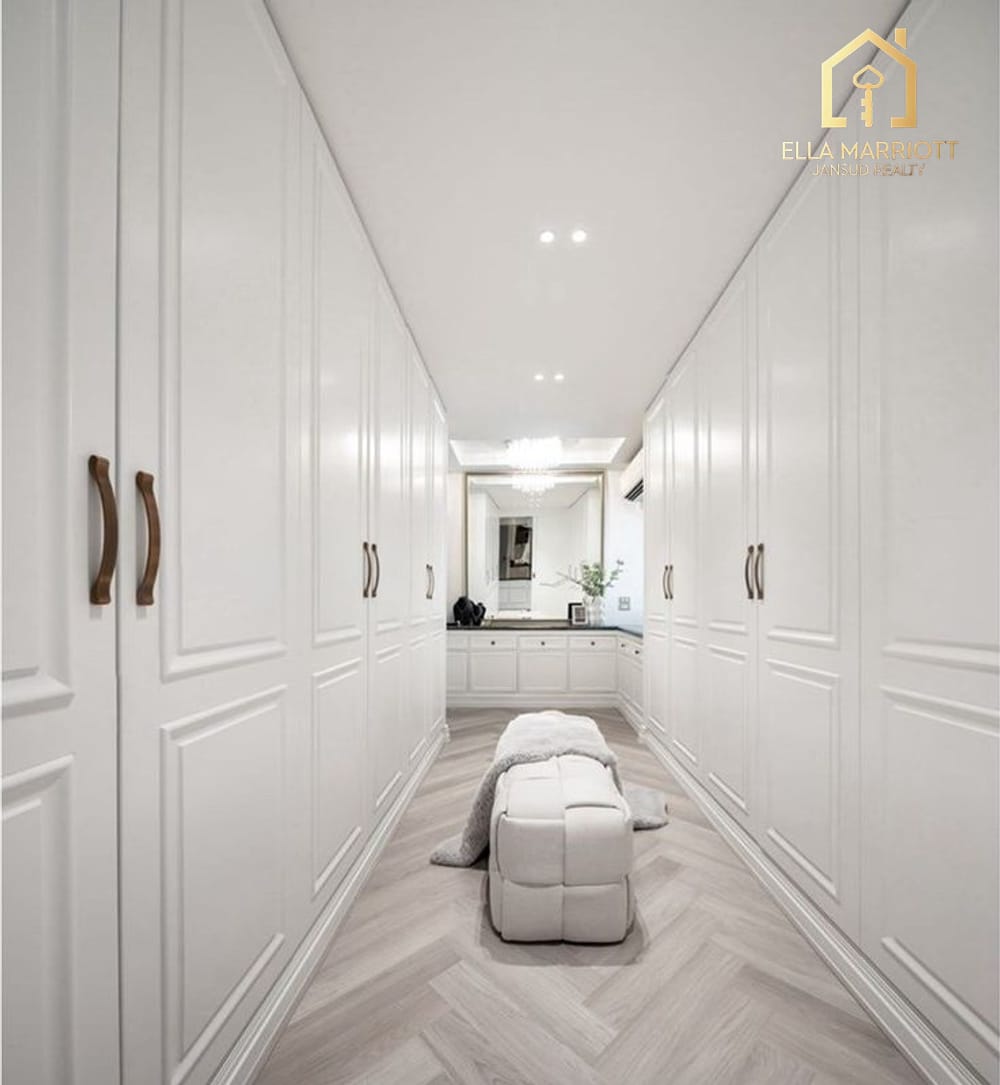 Luxury 500sqm Townhouse in Ekkamai 22 with Private Lift & Pool for Sale at 85.8M 15