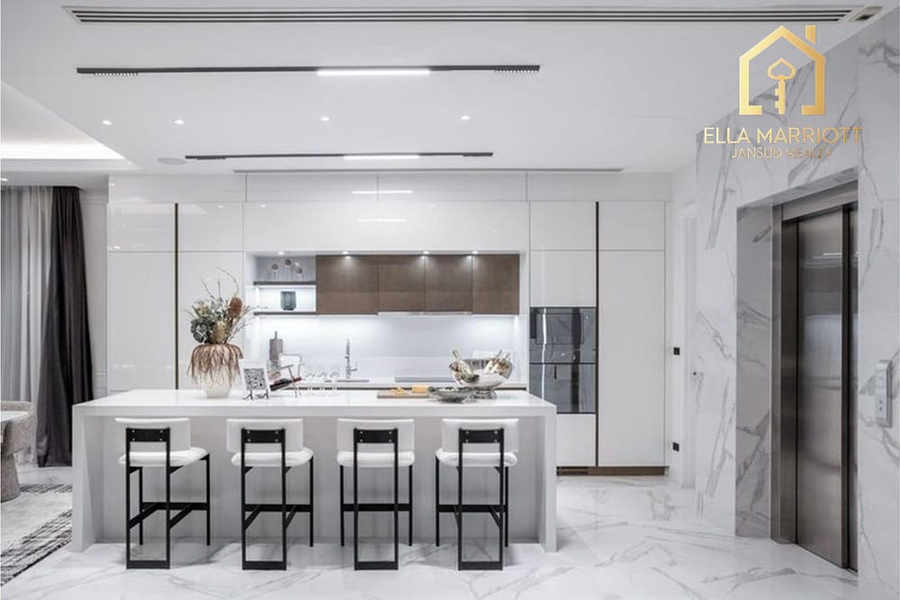 Luxury 500sqm Townhouse in Ekkamai 22 with Private Lift & Pool for Sale at 85.8M 6