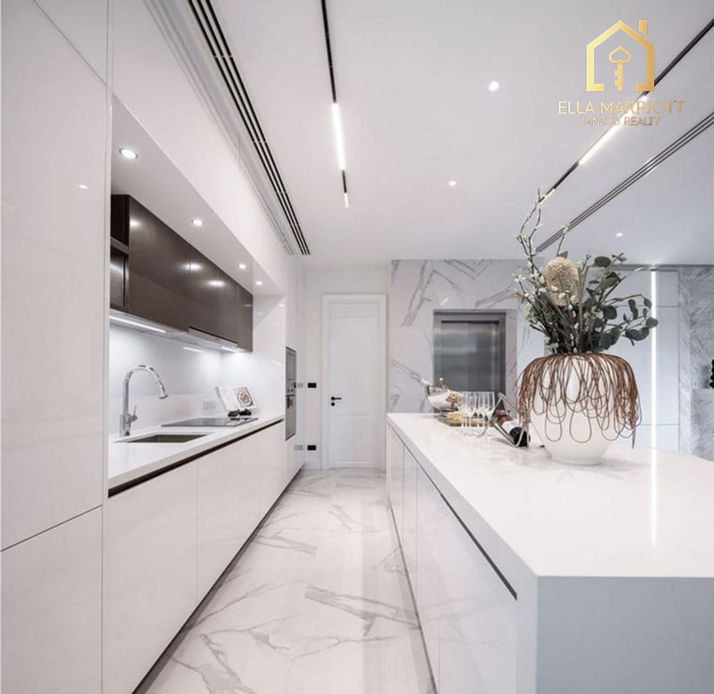 Luxury 500sqm Townhouse in Ekkamai 22 with Private Lift & Pool for Sale at 85.8M 7