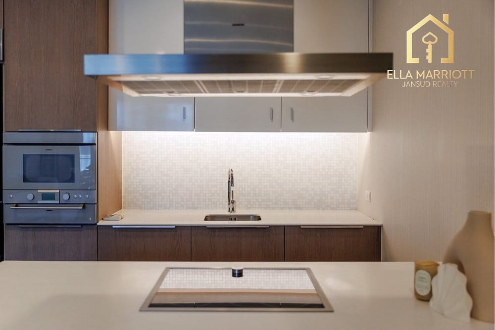 Rent 109K | Completely New Refurbished 185 Rajdamri | 2BR Terrace 7