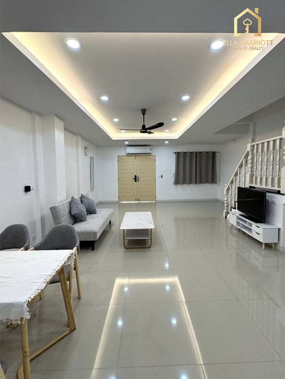 Rent 45K | 2-Story Sukhumvit 81 Townhouse | 400m to BTS On Nut | 3BR 3