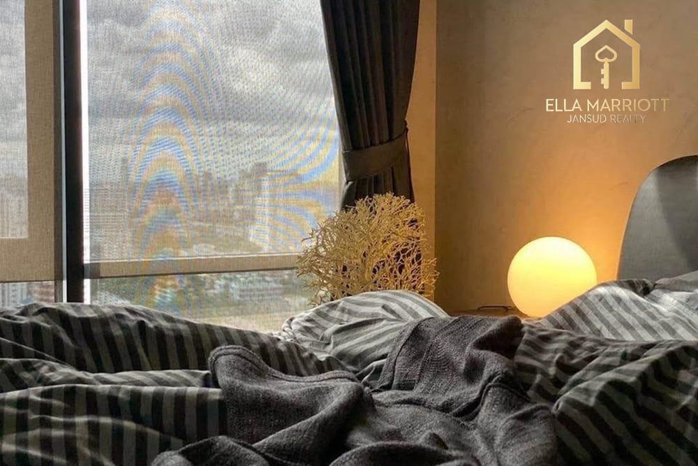 Japanese Designer 2BR Corner Loft for Rent in Asoke - 4 Mins Walk to MRT Phetchaburi 9