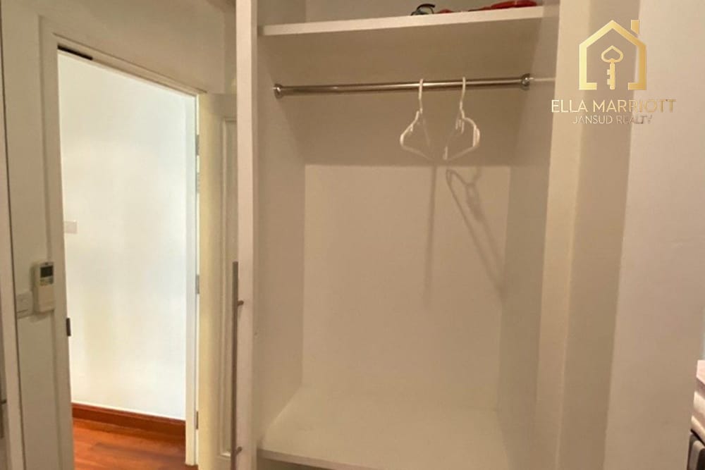 Luxuriöses 342 m² Maisonette-Penthouse mit privatem Dachgarten & Jacuzzi – 7 Gehminuten zur MRT Sukhumvit 14