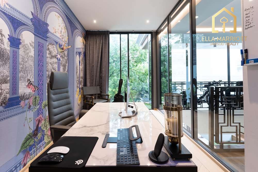 For Rent: r 6-Storey Townhouse in the Heart of Bangkok 14