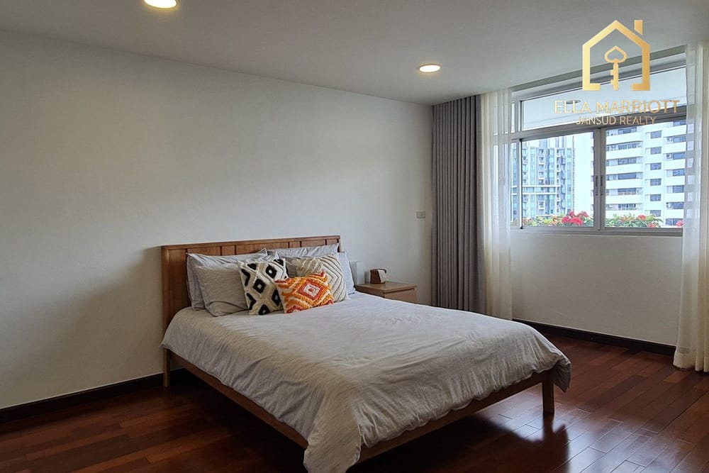 Geräumige 3-Schlafzimmer-Wohnung zur Miete in La Cascade Ekkamai – Frisch renoviert, 260 m² im 11. Stock. 12