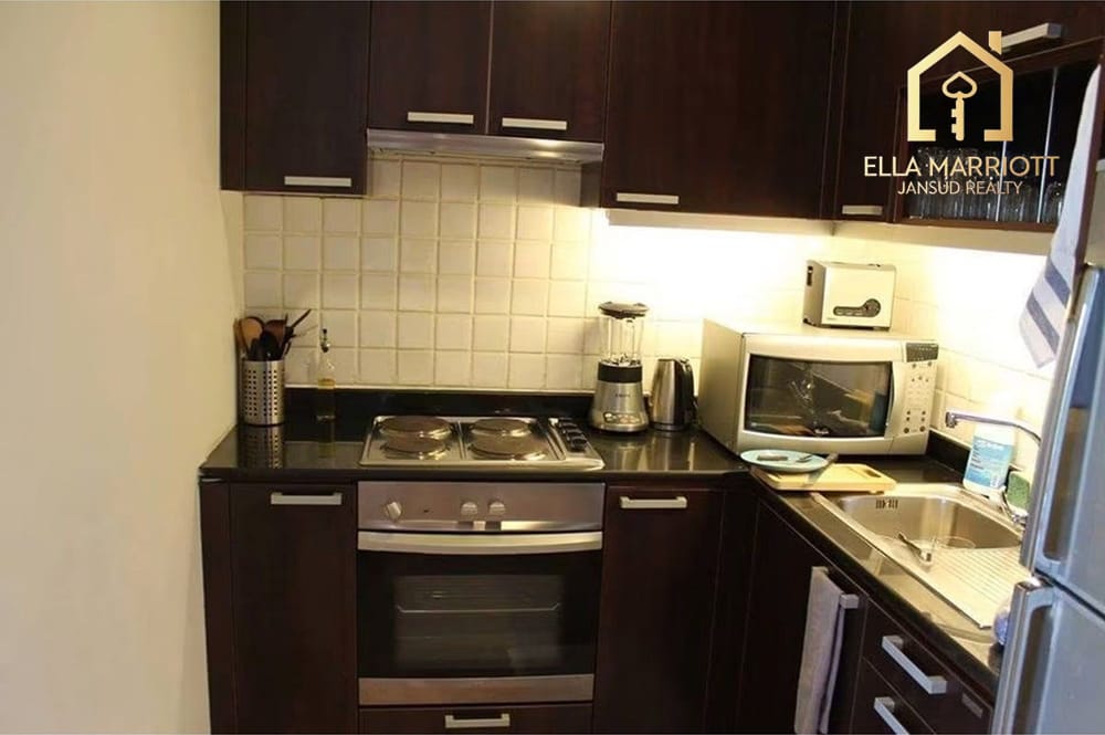 Rent 50K | Large 120sqm 2BR | Prime Sathorn Core | Dog-Friendly 5