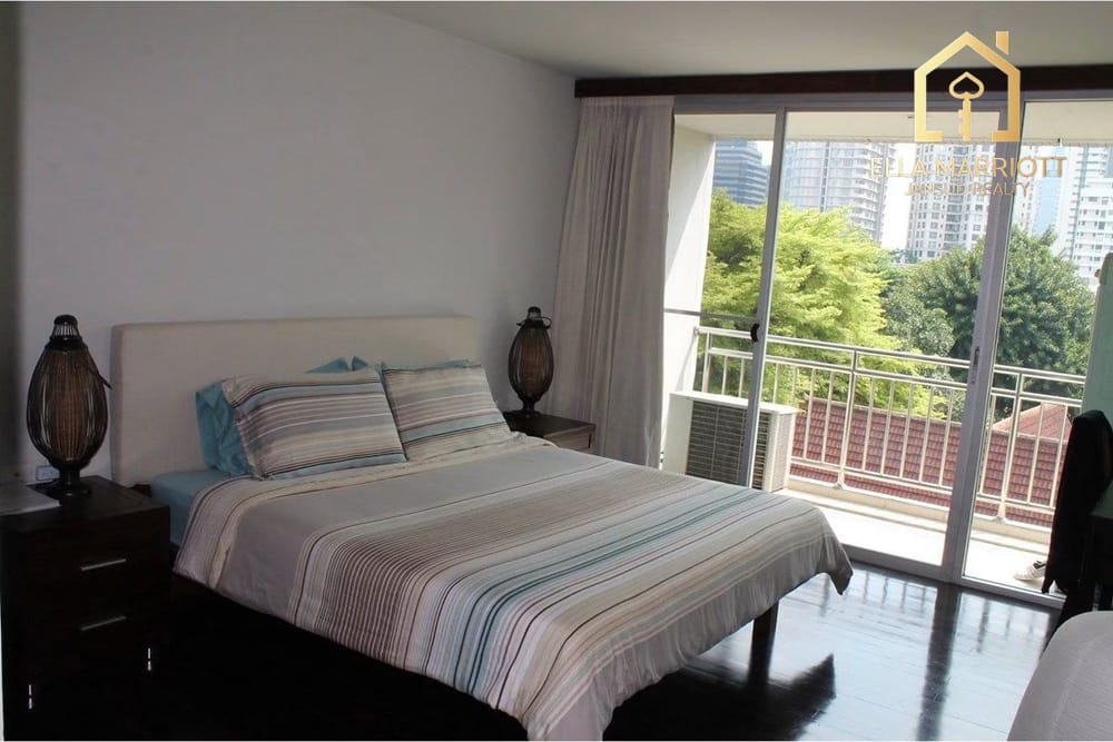 Rent 50K | Large 120sqm 2BR | Prime Sathorn Core | Dog-Friendly 6