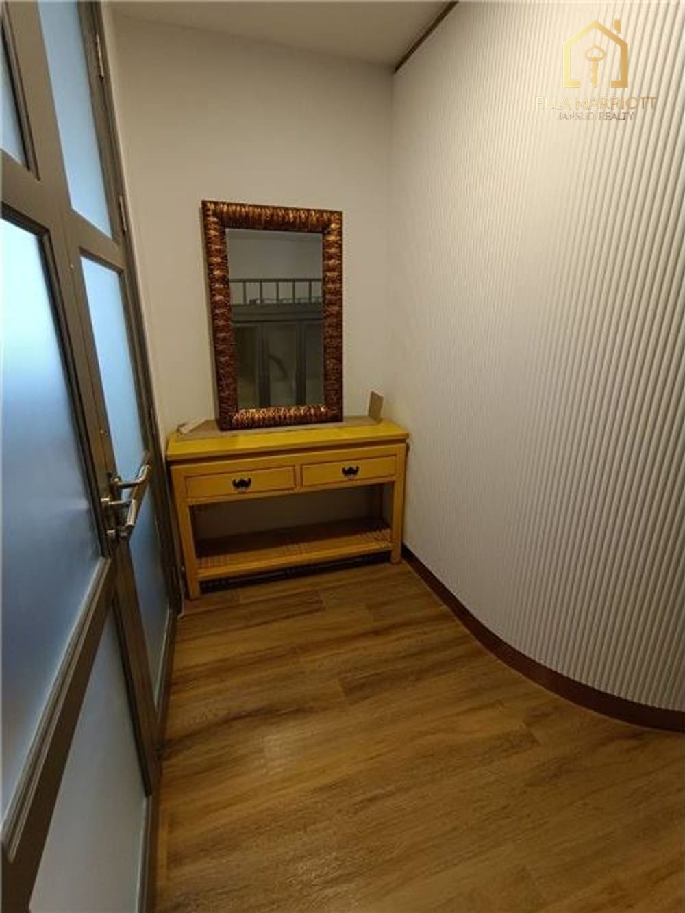 Rent 90K | Grand 143sqm 2BR | The Lake Sukhumvit 16 | Asoke BTS/MRT 16