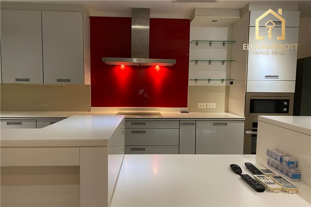 Rent 90K | Grand 143sqm 2BR | The Lake Sukhumvit 16 | Asoke BTS/MRT 8