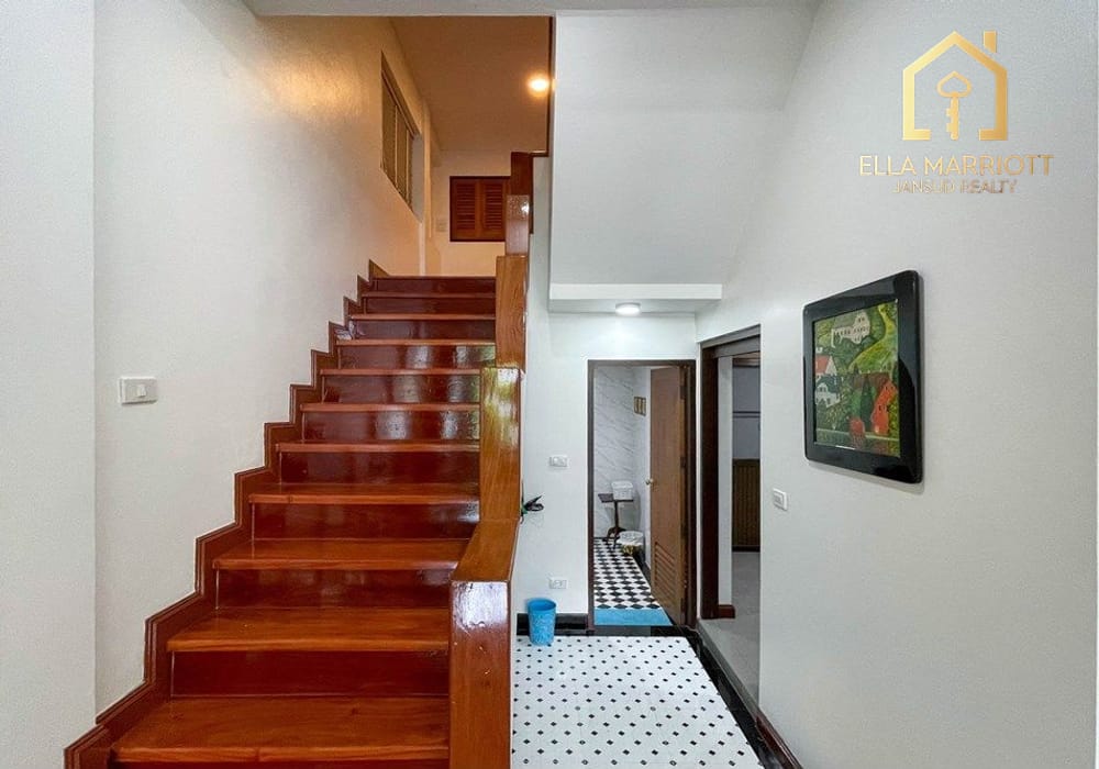 4 Bedroom Detached House for Rent, Pet Friendly near BTS Thonglor, Sukhumvit 6