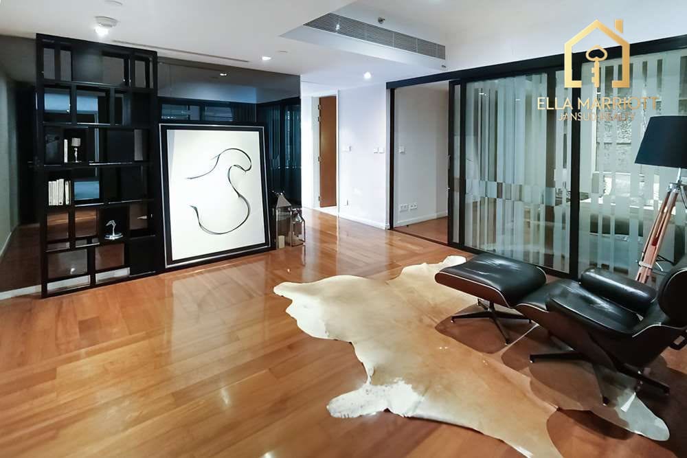 Luxury 2 Bedroom, 2 Bathroom Condo at The Pano Riverfront 11