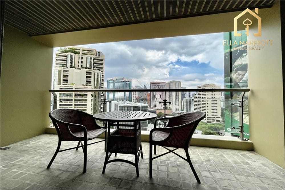 Condo for rent,3 beds,The Lakes,high floor 2