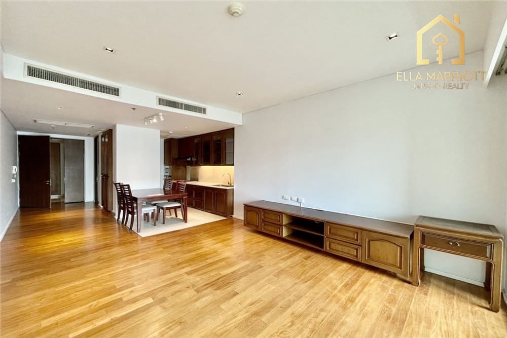 Condo for rent,3 beds,The Lakes,high floor 3