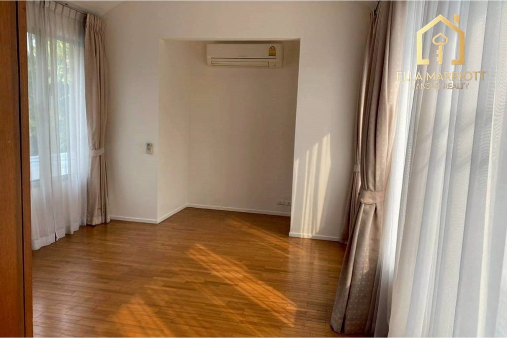 Rent 160K | House with Private Pool | Near Bangkok Hospital | Pets OK 10