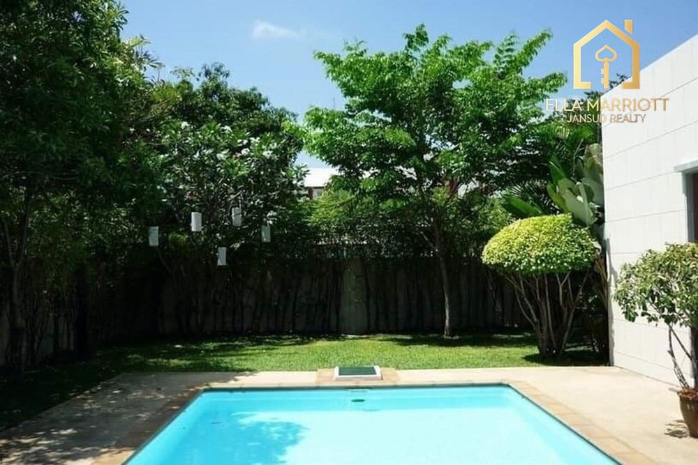 Rent 160K | House with Private Pool | Near Bangkok Hospital | Pets OK 2