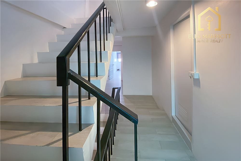 Geräumiges, haustierfreundliches Stadthaus in Sukhumvit 65 mit Dachterrasse – 13,5 Mio. Baht 16
