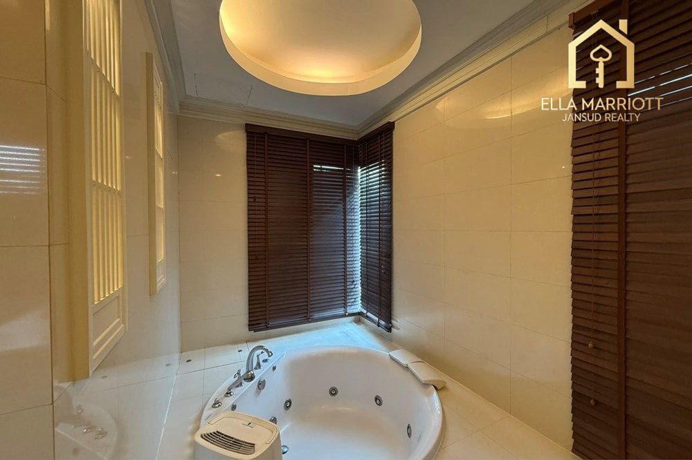 L&H Villa Sathorn: 426m² Home (4+2 bed/4.5bath) 17