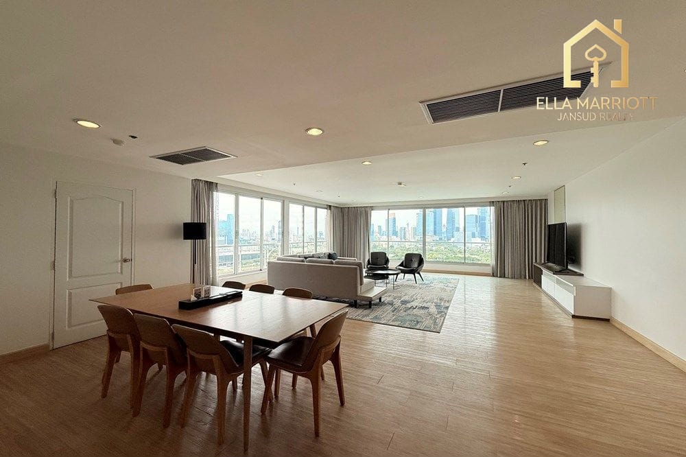 Luxury Condo in Watthana Awaits You! 9