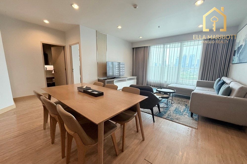 Luxuriöse 2-Schlafzimmer-Eigentumswohnung mit 3 Bädern zur Miete in Watthana 3