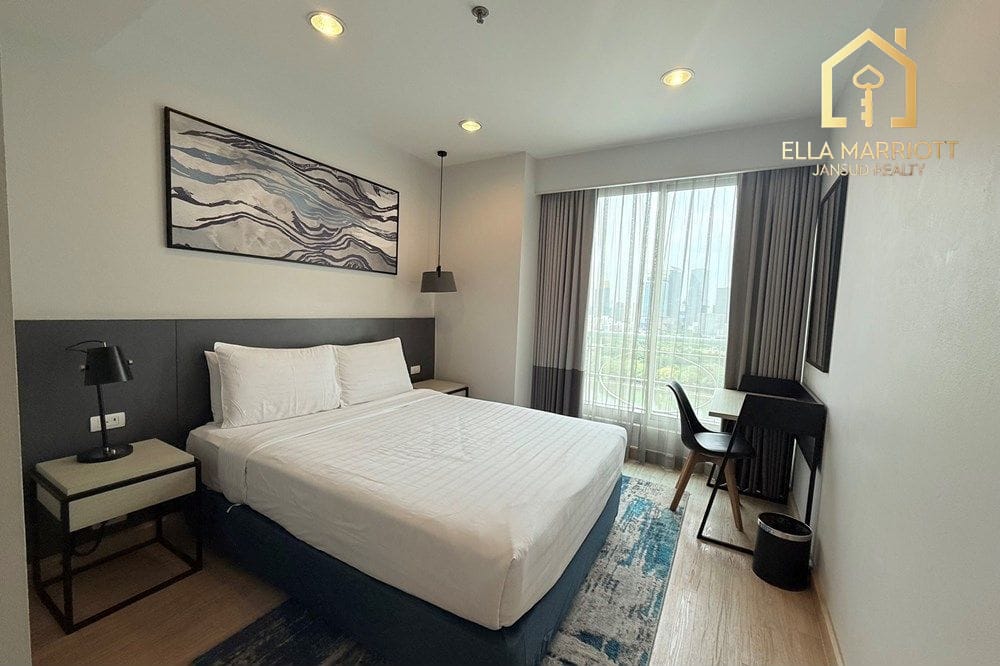 Luxuriöse 2-Schlafzimmer-Eigentumswohnung mit 3 Bädern zur Miete in Watthana 4