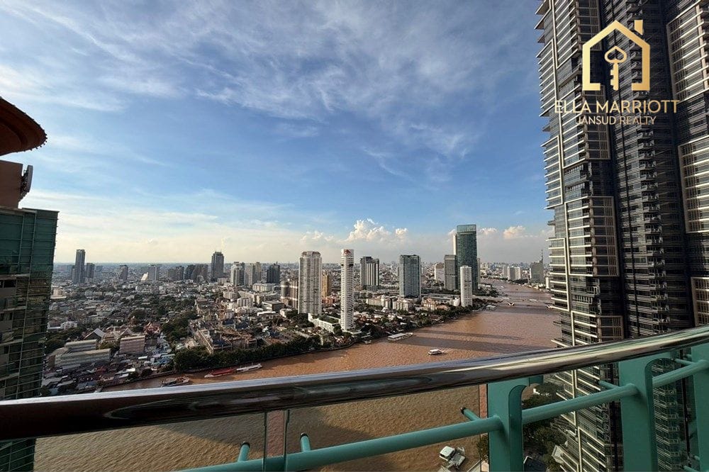 Luxurious 3BR Penthouse Riverside Apartment for Rent in Bangkok 4