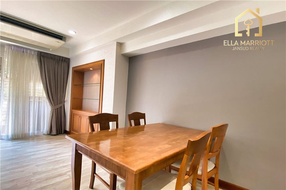 Rent 55K | 150sqm 2BR | Newly Renovated | Cat-Friendly | Phloen Chit 4