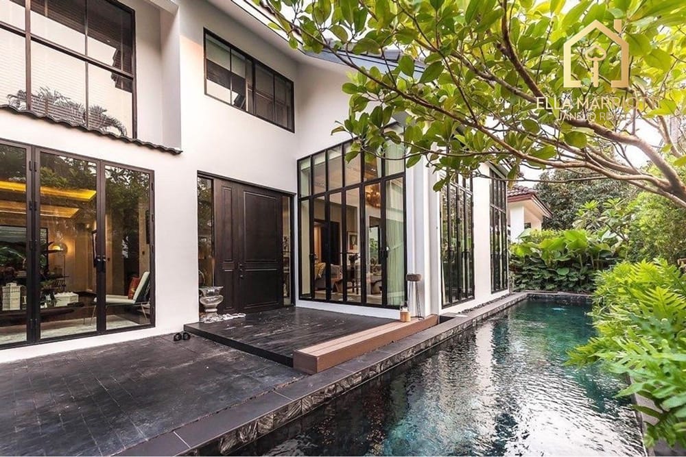 Luxuriöse freistehende Villa mit 4 Schlafzimmern und Privatpool in Noble House Thonglor - 130 Mio. 5