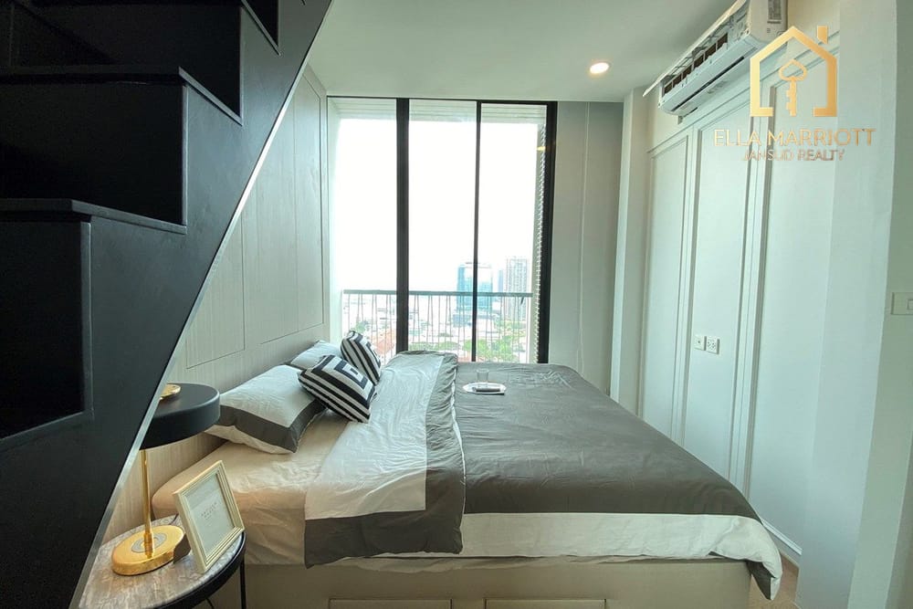 Seltene 53m² Duplex-Wohnung mit 2 Schlafzimmern zur Miete | Noble Recole Sukhumvit 19 | 9 Gehminuten zur MRT 8